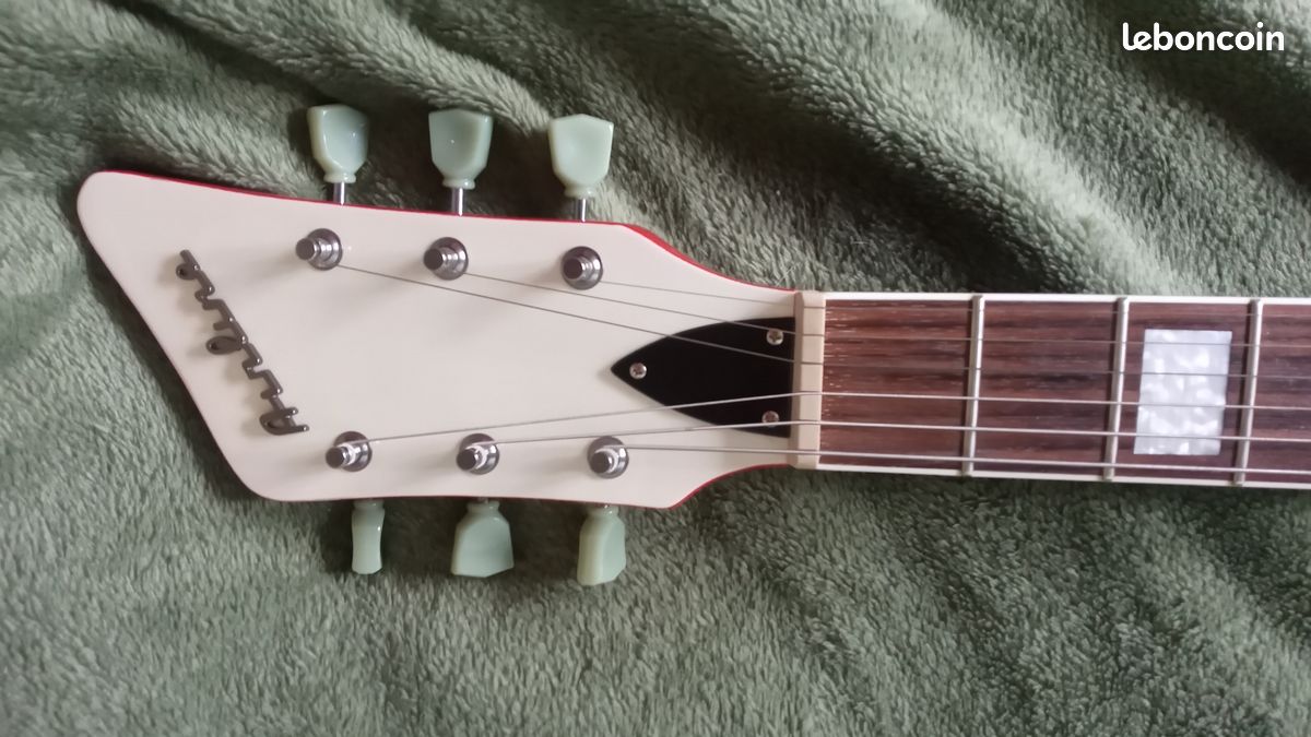 Eastwood Airline 59 3P DLX 2022 (image 3)