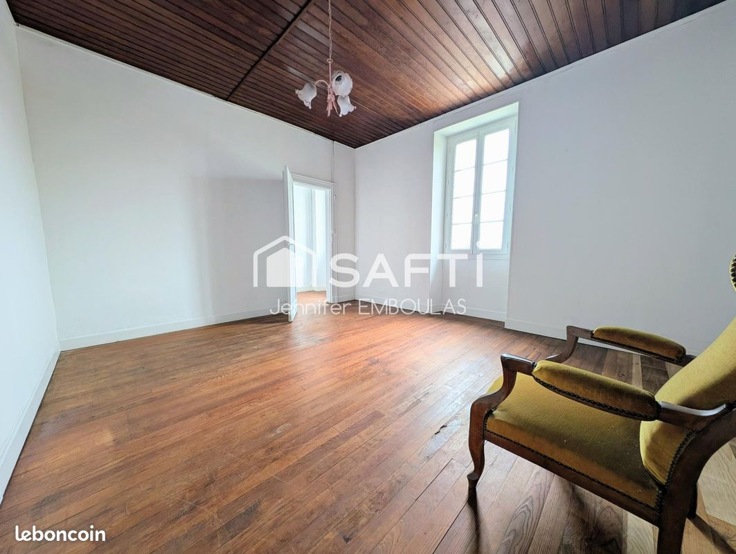 Maison 5 pièces 125 m² · à Langoiran · 125 m² · 179 000 €