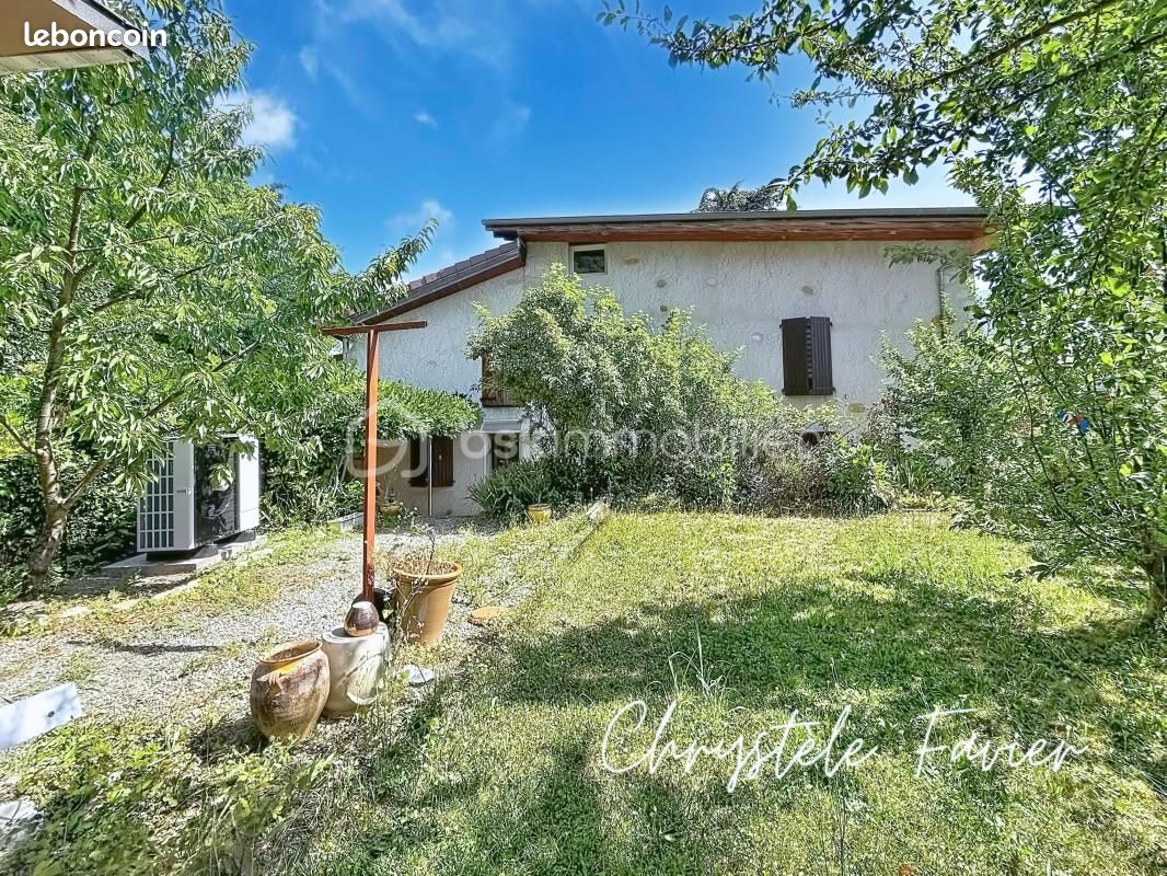 Maison 4 pièces 133 m² · à Veurey-Voroize · 133 m² · 352 000 €