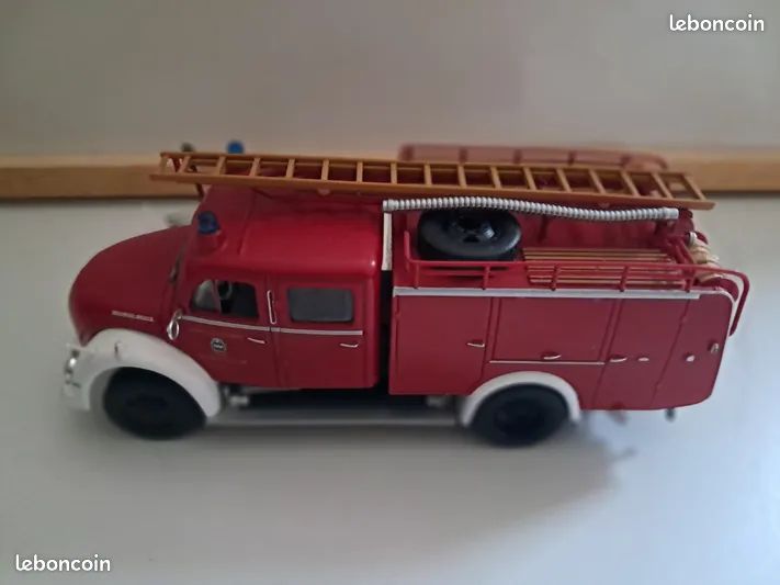1/43 camion pompier magirus Deutz miniature (image 5)