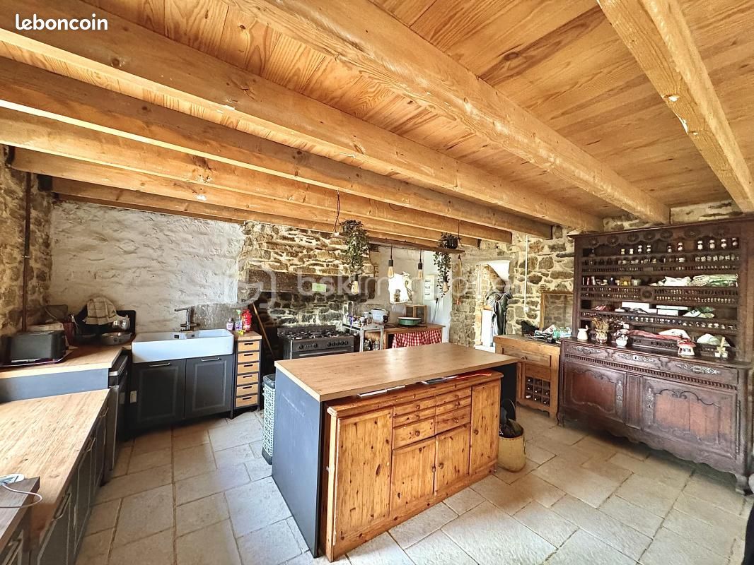 Maison 5 pièces 147 m² · à Scrignac · 147 m² · 219 900 €