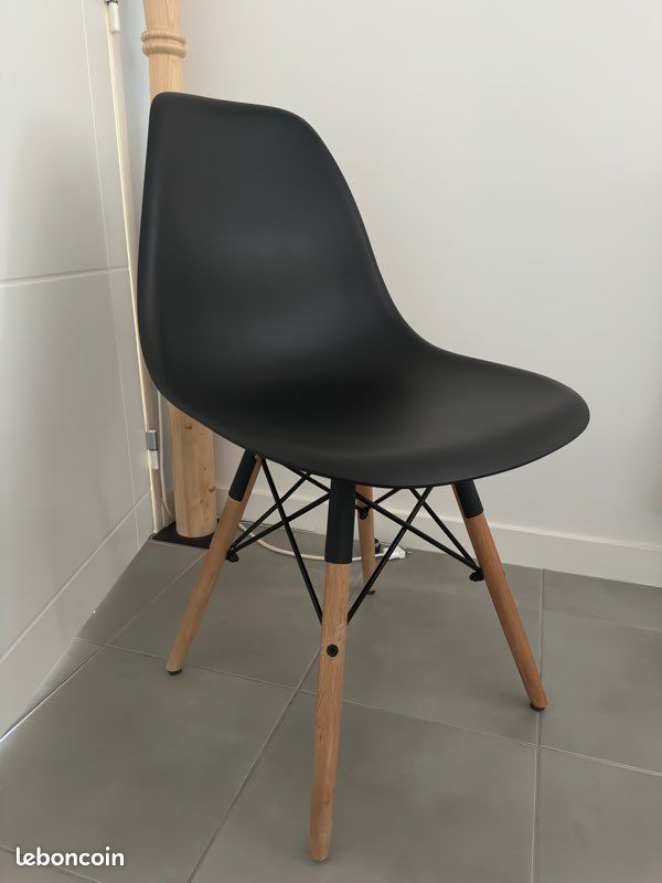 Chaise (image 1)