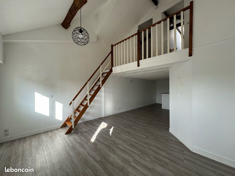 Appartement 3 pièces 53 m² · à Cognac · 53 m² · 530 €