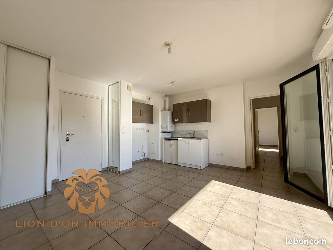 Appartement 2 pièces 45 m² · à Neuville-sur-Saône · 45 m² · 195 000 €
