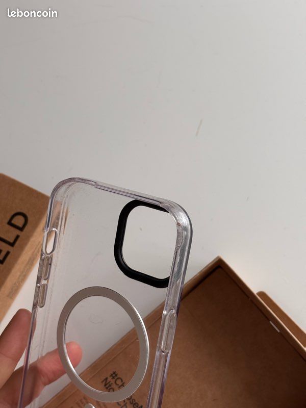 Coque rinoshield MagSafe clear iPhone 15 (image 4)