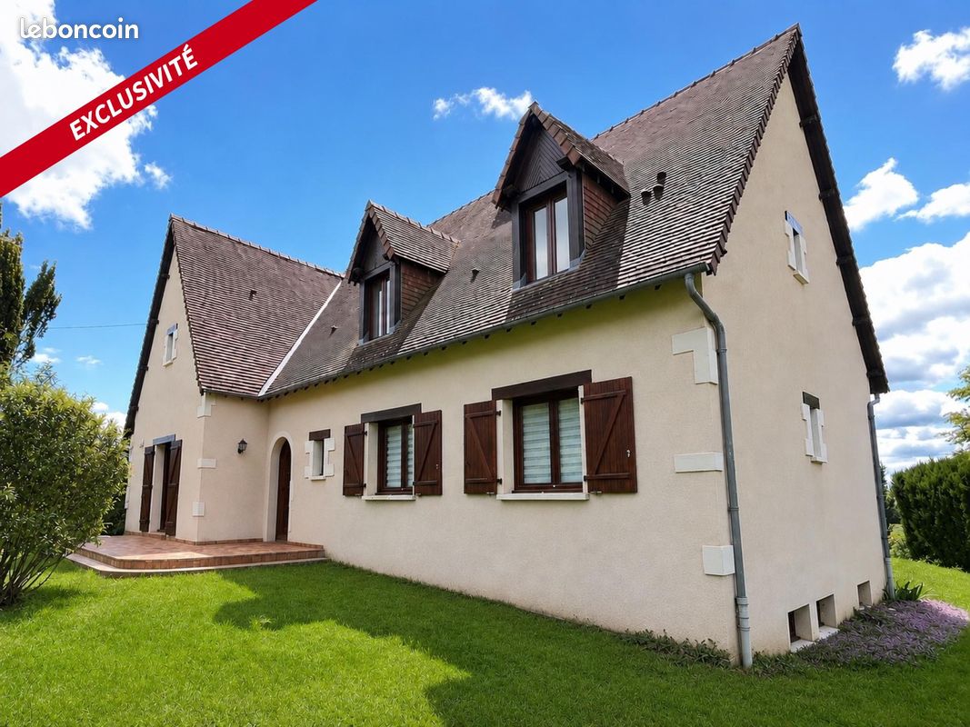 Maison 5 pièces 160 m² · à Beaumont-sur-Sarthe · 160 m² · 222 000 €