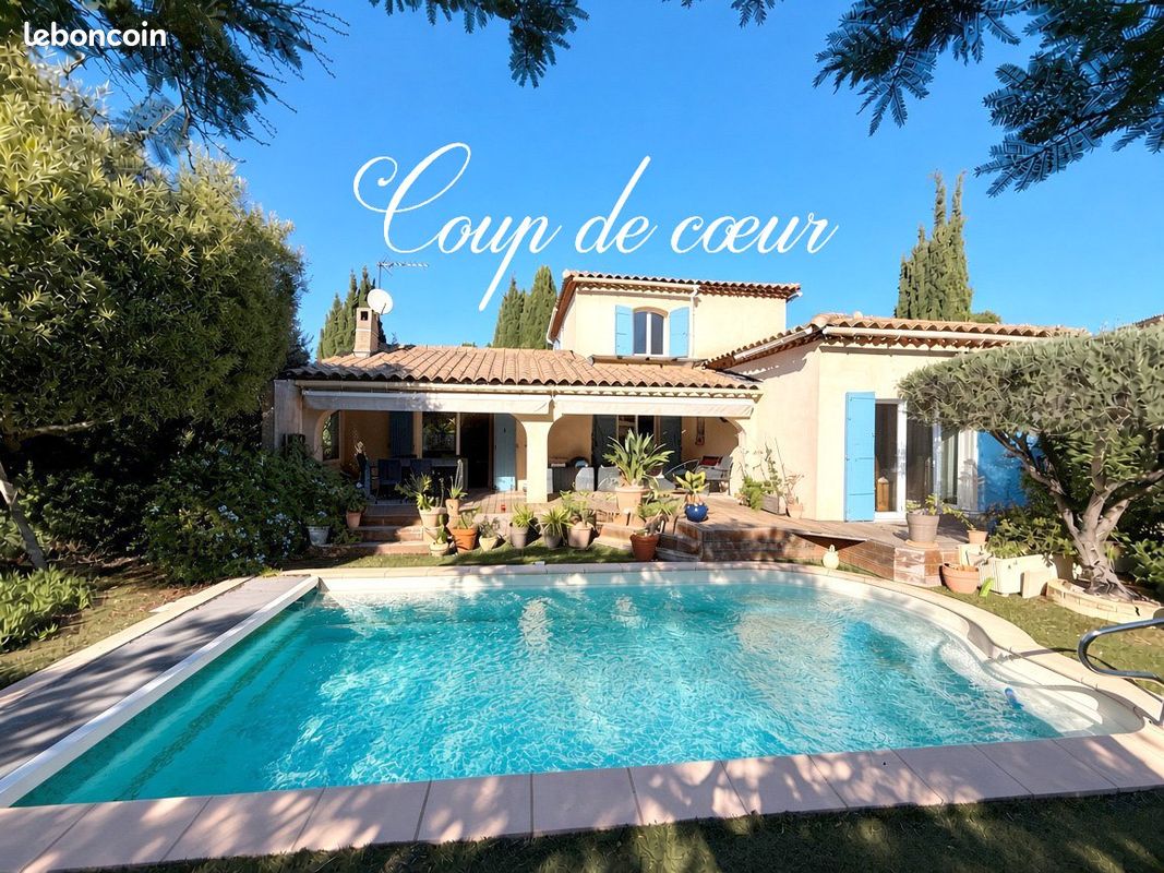 Maison 5 pièces 123 m² · à Six-Fours-les-Plages · 123 m² · 890 000 €