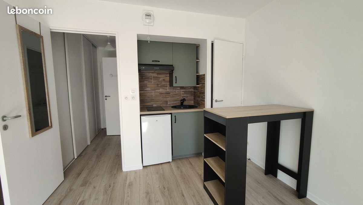 Loue coquet studio meublé - Poitiers 86000 (image principale 0)