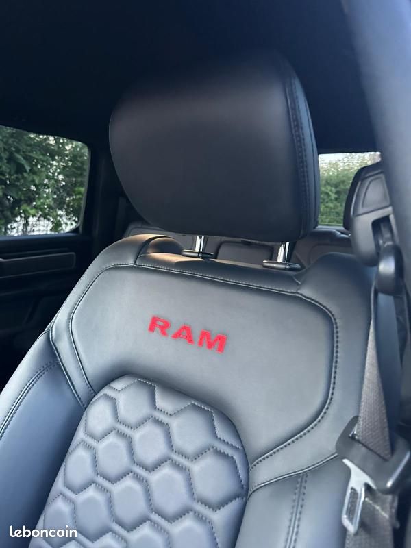 Dodge Ram 5.7 V8 BIG HORN / PAS DE MALUS PRINS STOCK (image 9)