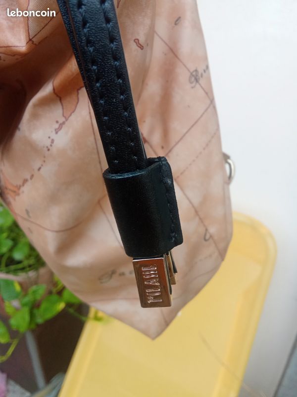 Sac a dos 1 ère classe alviero martini
#Rentréescolairefille (image 10)