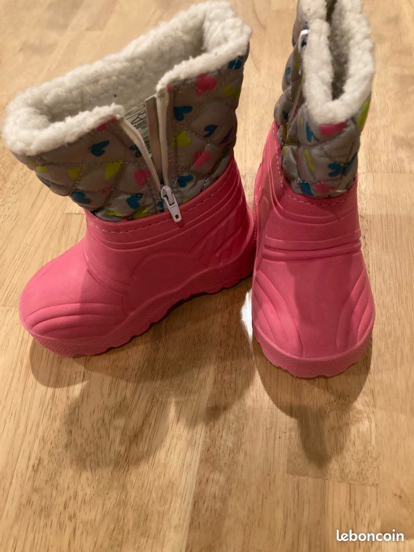 Bottes neige bébé fille taille 21/22 Chaussures