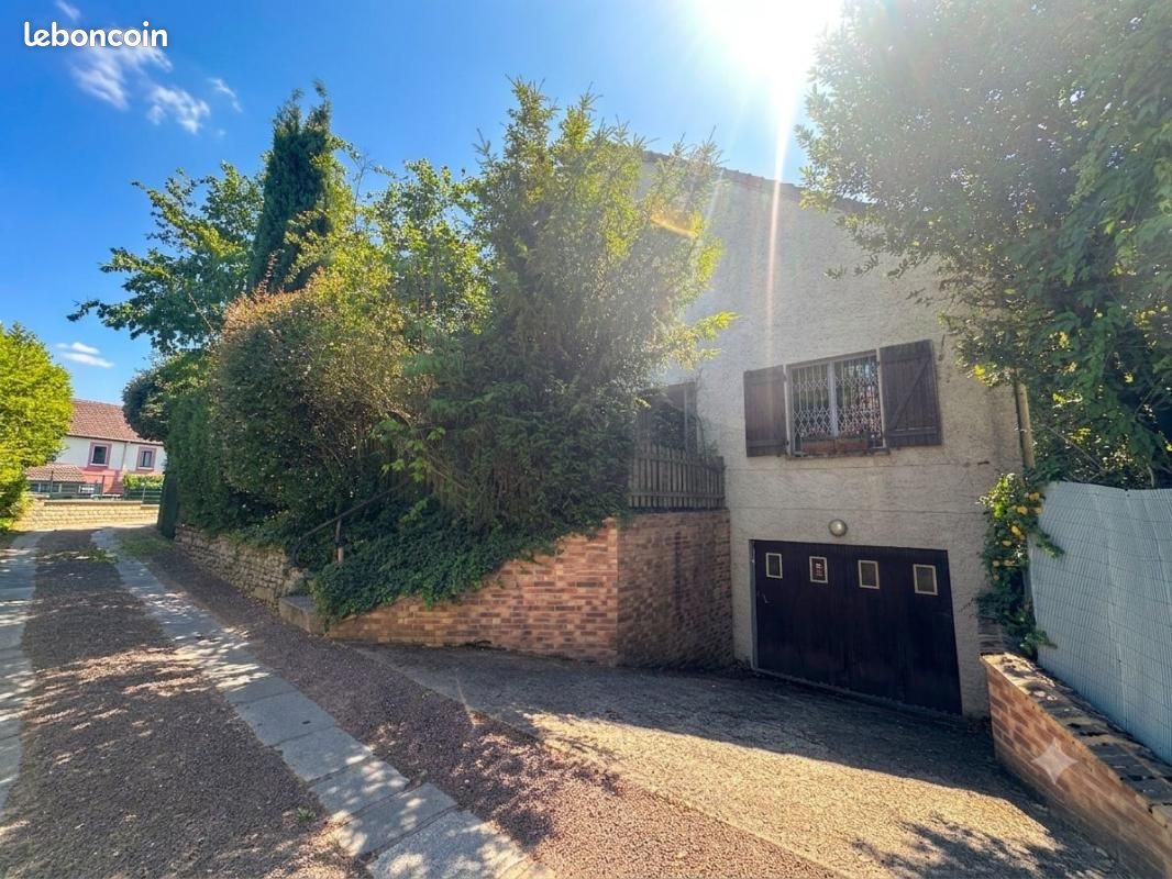 Maison 7 pièces 163 m² · à Grigny · 163 m² · 349 000 €