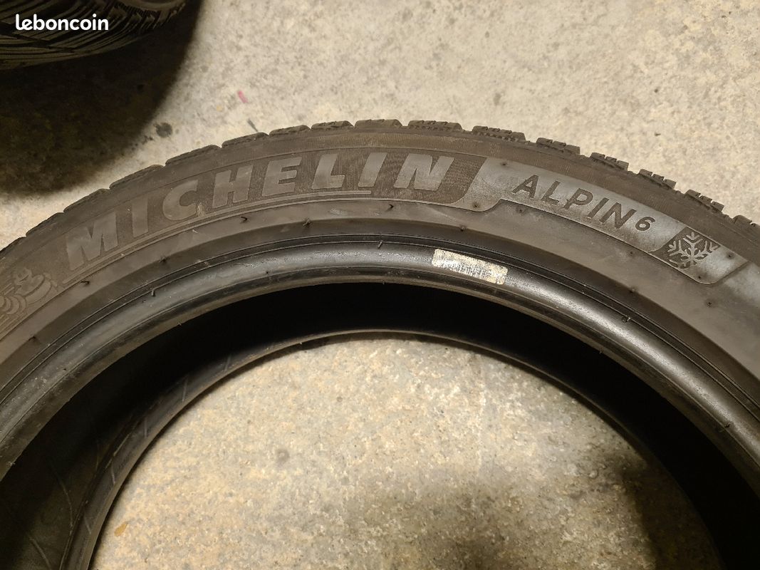 205/55/R19 - 97H 4 x pneus hivers/neiges MICHELIN Alpin-6 très bons ...