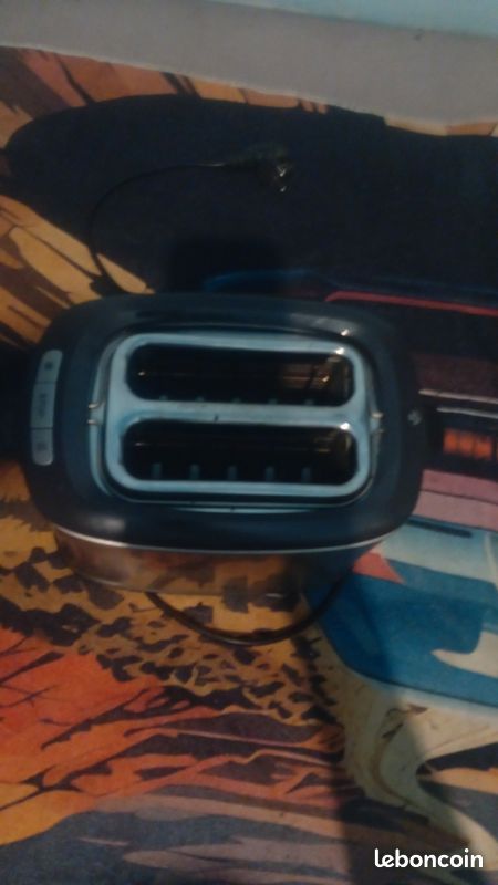 Grille-pain très bonne état (image 3)