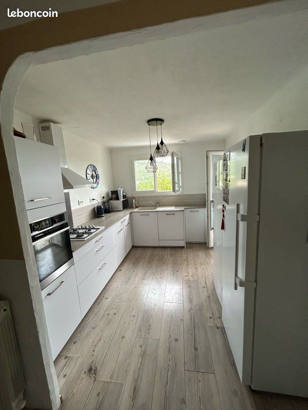 Appartement 3 pièces 50 m² · à Volx · 50 m² · 730 €/mois