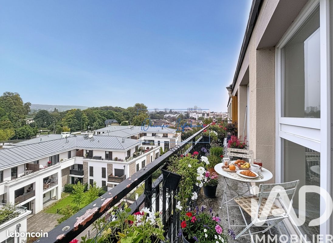 Appartement 4 pièces 74 m² · à Eaubonne · 74 m² · 230 000 €