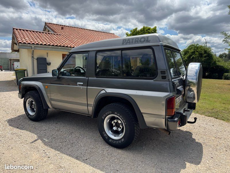 Nissan patrol Y60 (image 2)