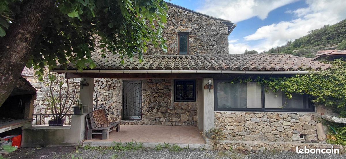 Maison 6 pièces 110 m² · à Val-d'Aigoual · 110 m² · 134 000 €