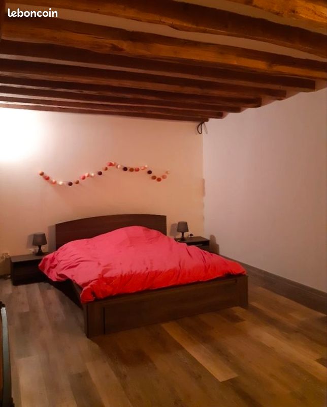 Lit 140x190 avec matelas (image 1)