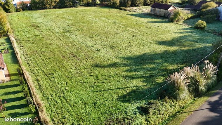 Terrain 6 639 m² Arsague