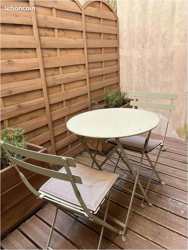 Appartement 1 pièce 29 m² · à Uzès · 29 m² · 550 €