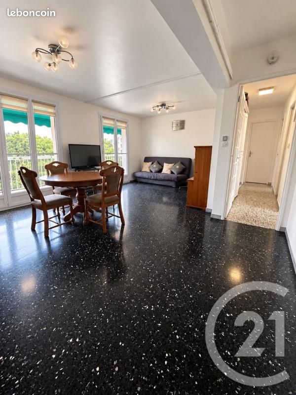 Appartement 4 pièces 75 m² · à Marseille · 75 m² · 210 000 €