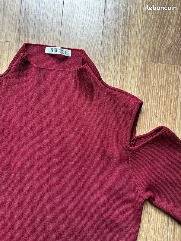 Pull fin bordeaux à épaules dénudées t.36 (image 1)