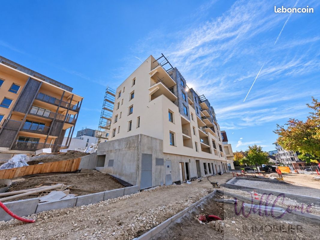 Appartement 5 pièces 107 m² · à Annecy · 107 m² · 714 000 €