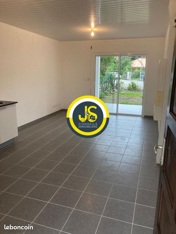 Appartement 2 pièces 37 m² · à Cayenne · 37 m² · 890 €