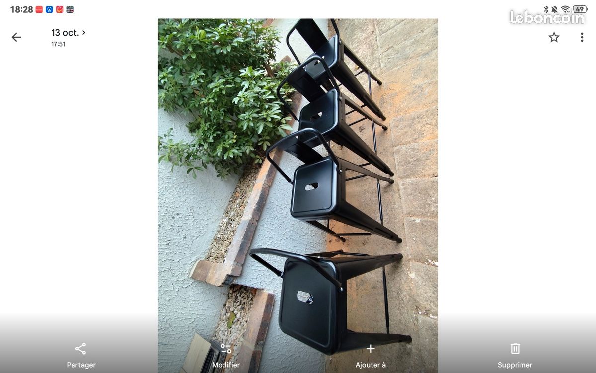 Lot de 4 chaises/ tabourets hauts de bar ou ilot cuisine en métal noir, repose pieds et assise renforcée (200kg) (image 1)