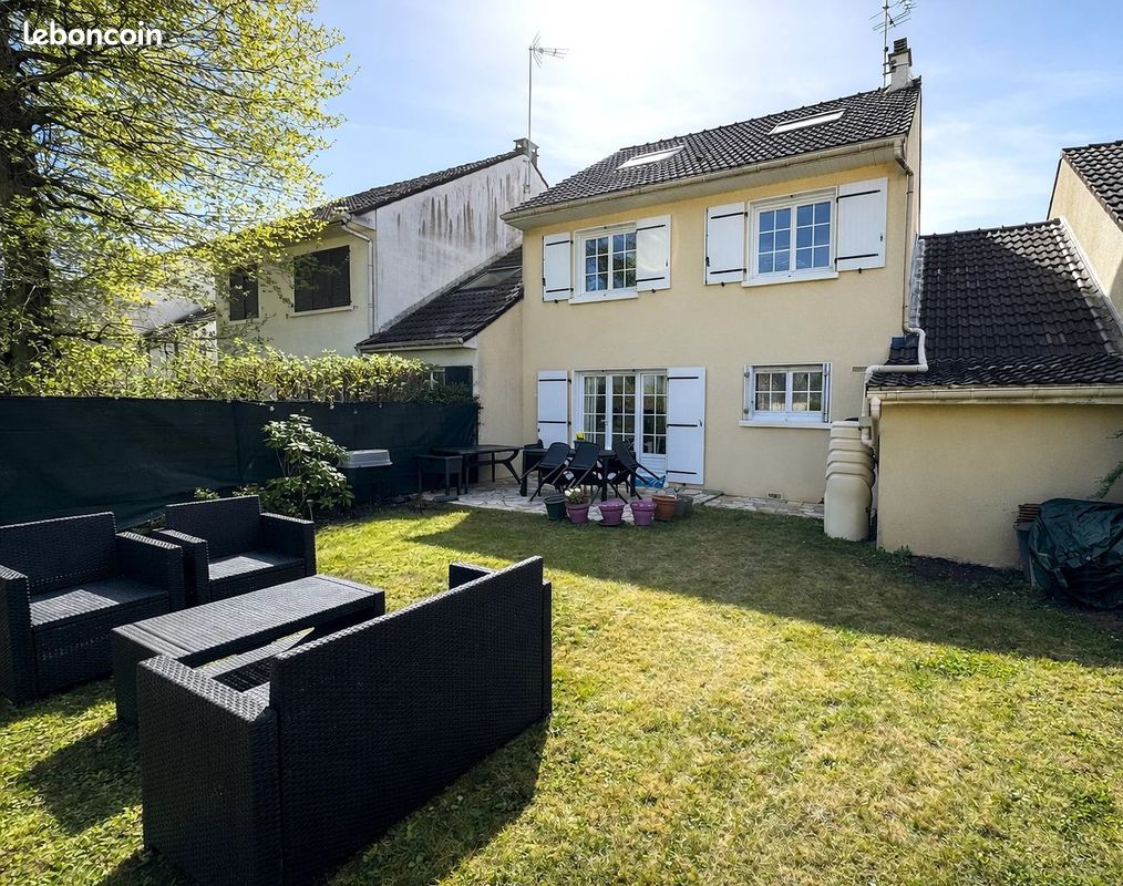 Maison 6 pièces 104 m² · à Le Plessis-Trévise · 104 m² · 419 000 €