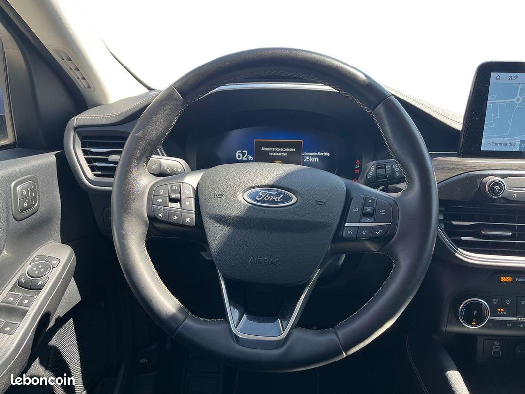 FORD Kuga 2.5 Duratec 225 ch PHEV Powershift Vignale (image 16)