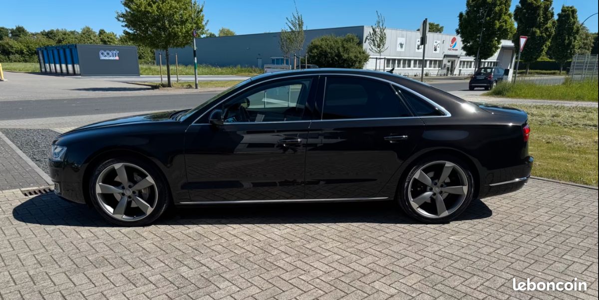 Audi A8 3.0 TDI Avus - Entretien Audi / Bose / Toit-ouvrant / Matrix LED (image 2)