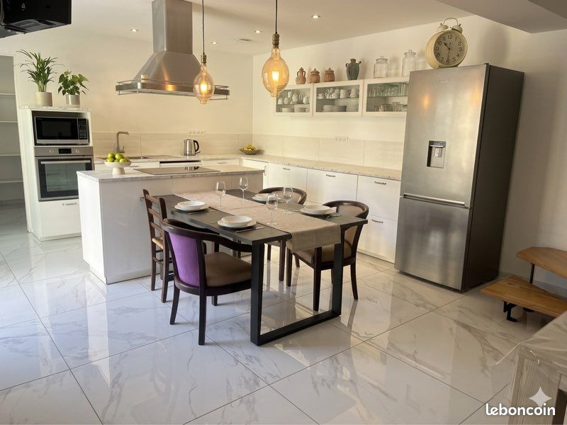 Maison 9 pièces 160 m² · à Nouzonville · 160 m² · 197 000 €