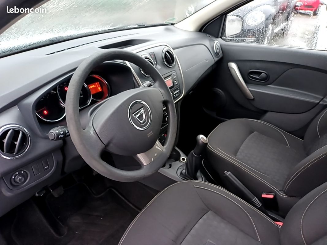 Dacia Logan MCV (2) Lauréate TCe 90 eco² (image 11)