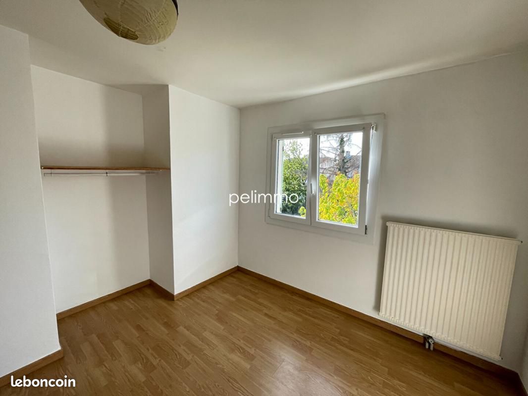 Maison a louer salon-de-provence - 5 pièce(s) - 105 m2 - Surfyn