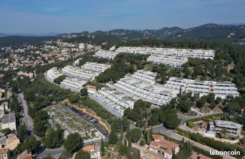 T2 meublé 42m² - vue mer panoramique- Résidence Les Katikias (image 14)