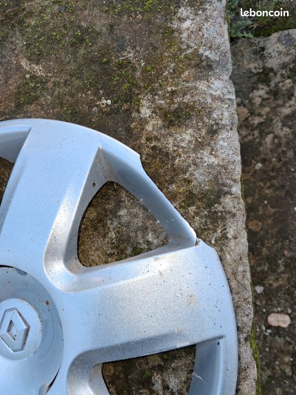 Enjoliveur renault (image 2)