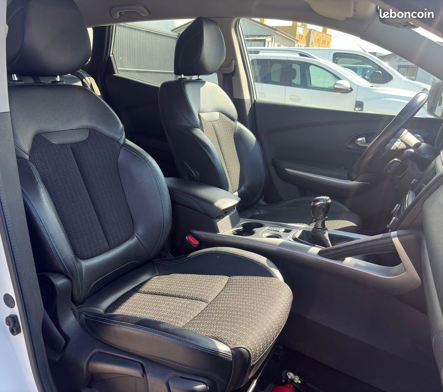 Renault kadjar 1.2 tce 130 ch energy intens s-edition (image 6)