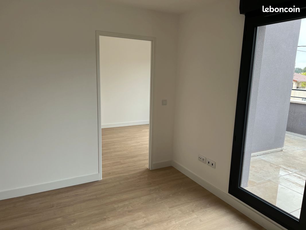 Appartement a louer livry-gargan - 2 pièce(s) - 42 m2 - Surfyn