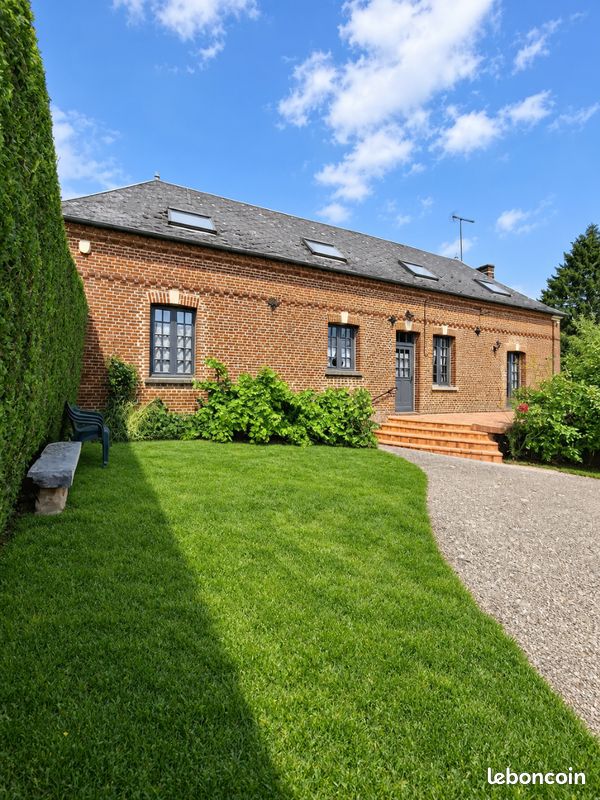 Maison 7 pièces 145 m² · à Grandvilliers · 145 m² · 225 000 €