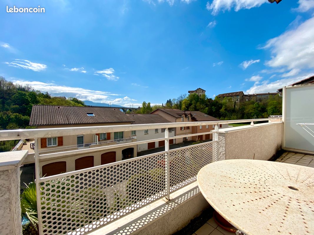 Appartement 4 pièces 104 m² · à Saint-Marcellin · 104,3 m² · 208 000 €
