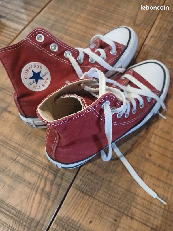 Converse (image 1)