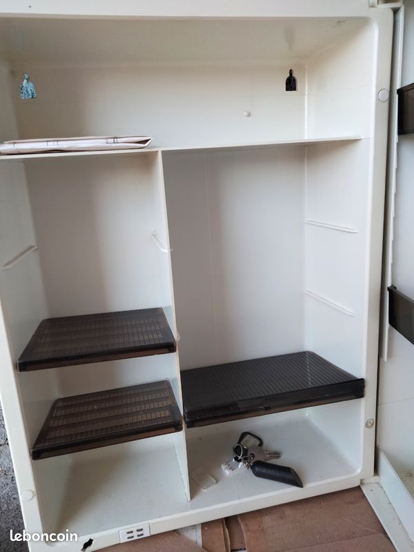 Armoire pharmacie (image 2)