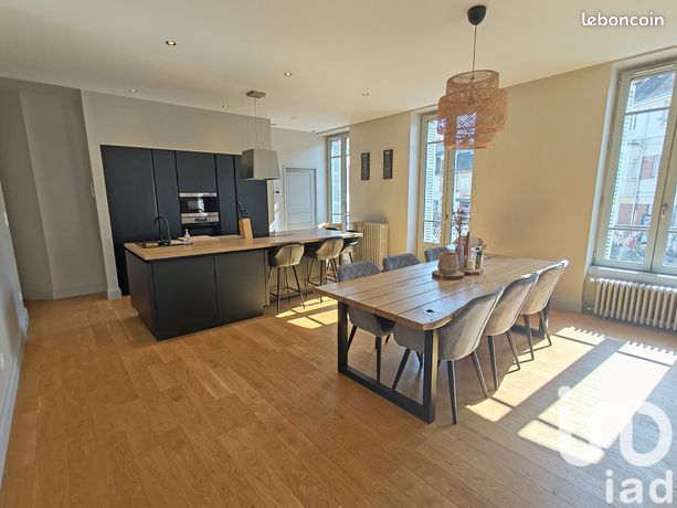 Appartement 4 pièces 136 m²