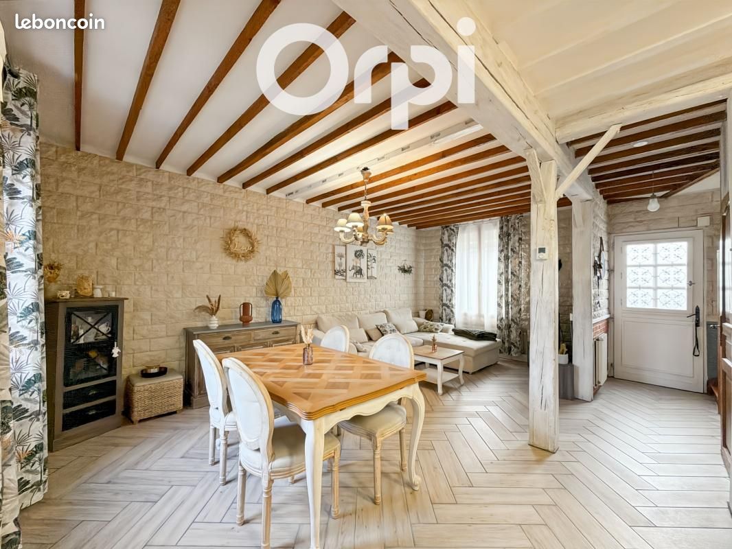 Maison 5 pièces 80 m² · à Estrées-Saint-Denis · 80,4 m² · 215 000 €