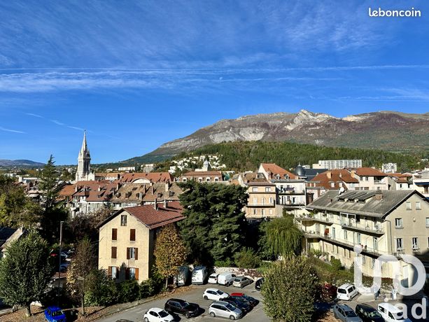 Appartement 4 pièces 94 m²