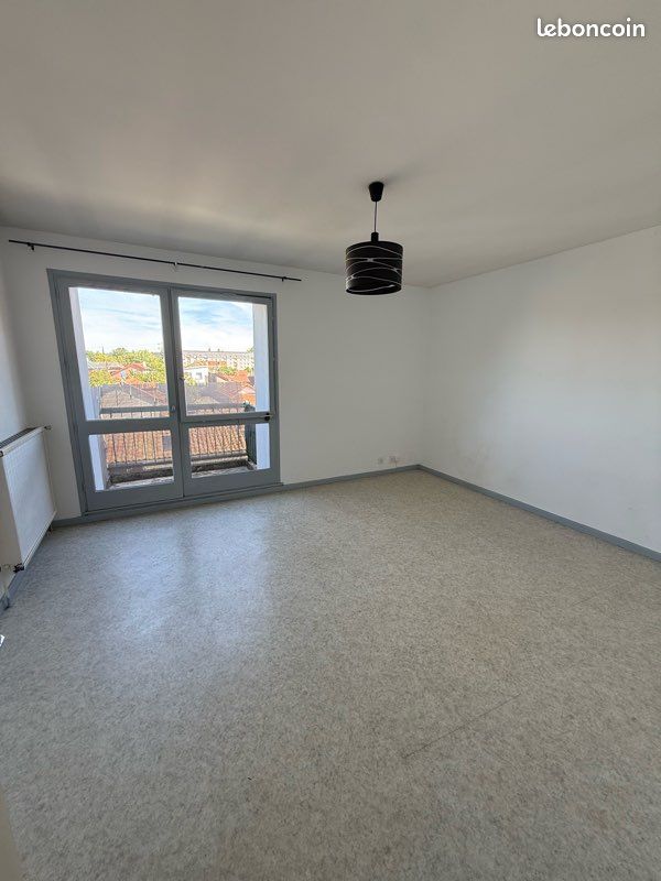 Appartement 2 pièces 52 m² · à Tarbes · 52 m² · 545 €/mois