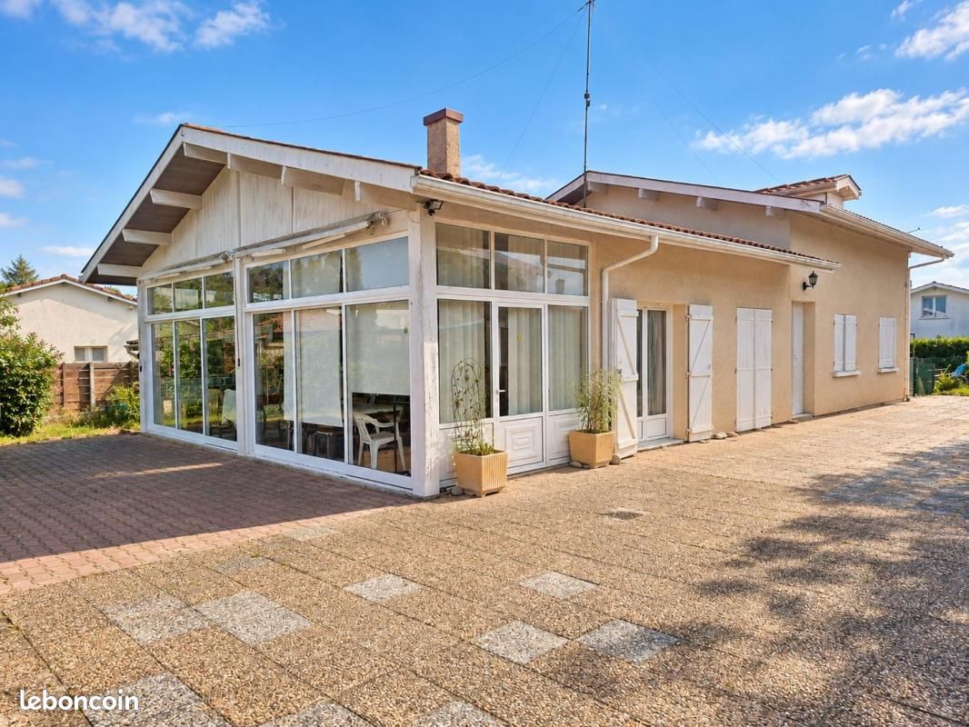 Maison 7 pièces 142 m² · à Saint-Paul-lès-Dax · 142 m² · 295 000 €