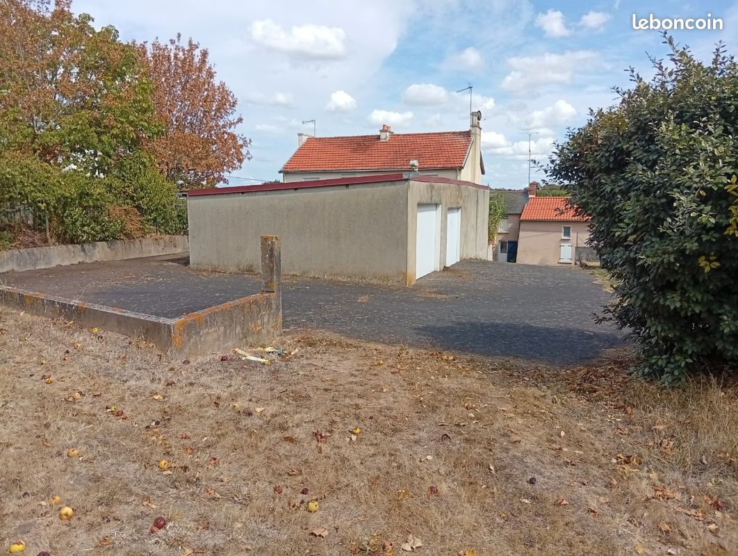 Maison 5 pièces 77 m² · à Chemillé-en-Anjou · 77 m² · 153 000 €